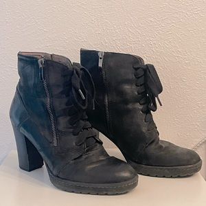 Weatherproof Black Leather Zip Booties
